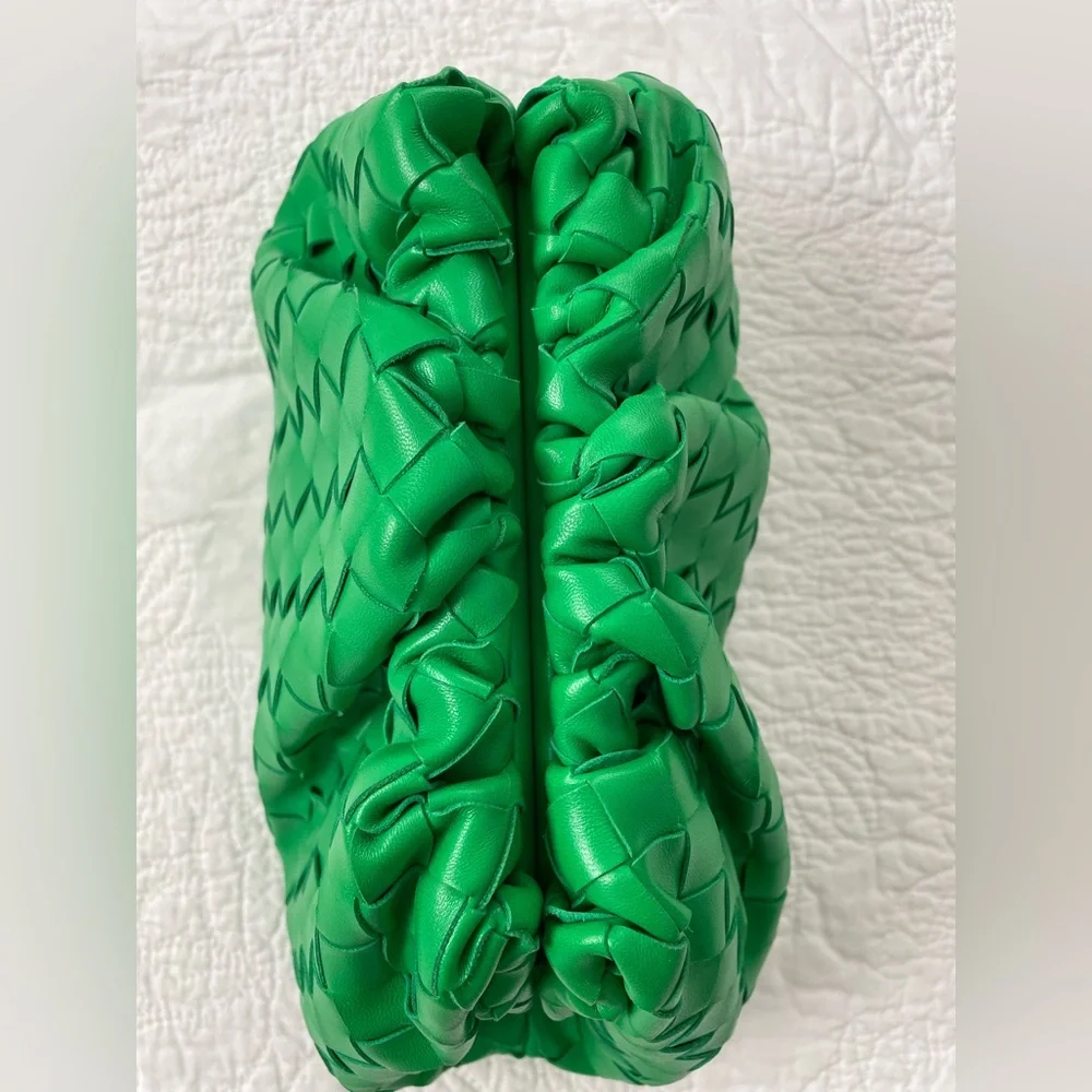 Brand NWT Bottega Veneta Teen Intrecciato Leather Pouch/Clutch in Parakeet Color - Picture 6 of 14